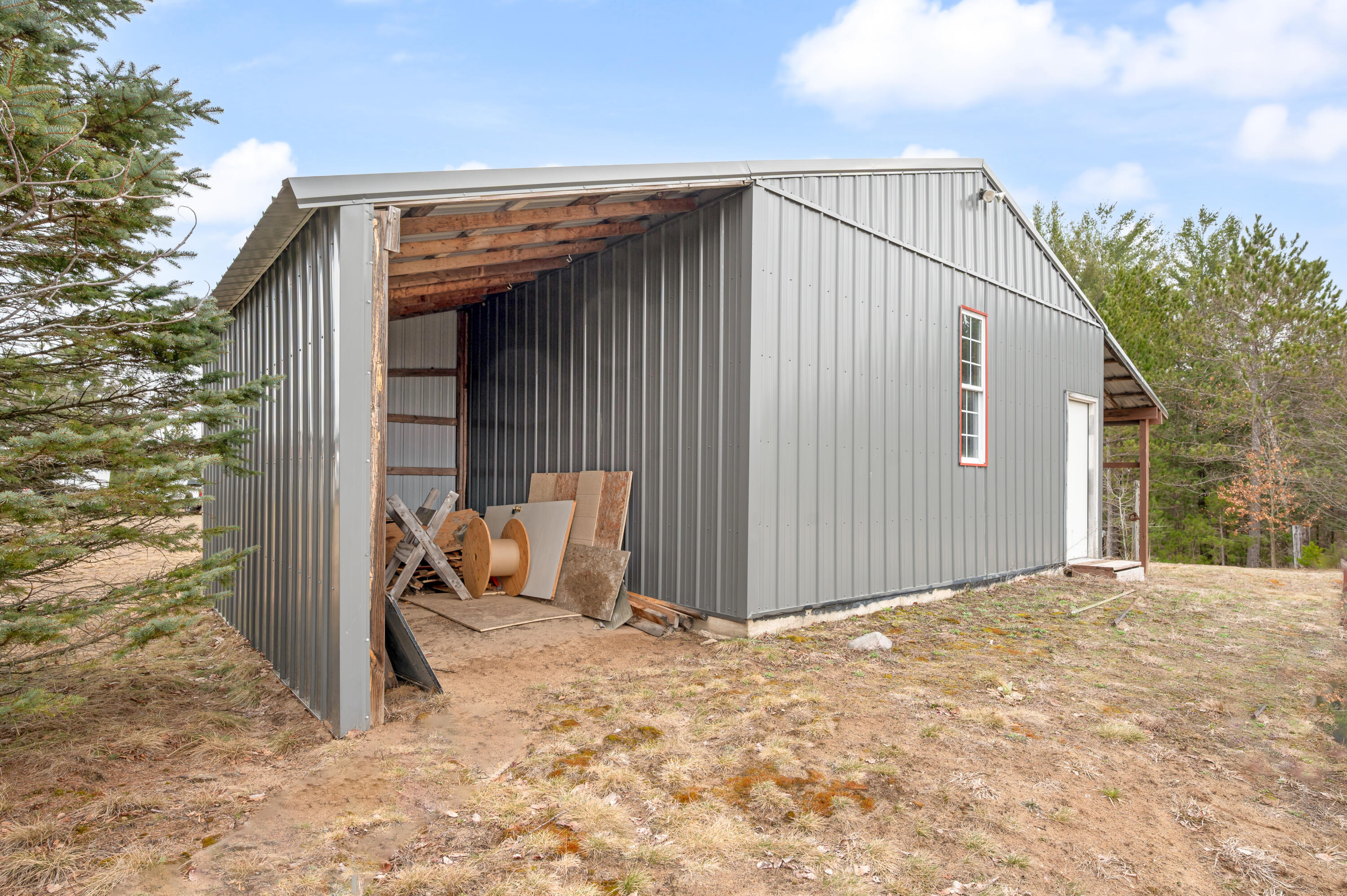 6700 South 230th Avenue Reed City, MI 49677 - Photo 4 of 74 6700-230thAve-RC-36