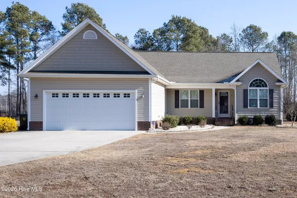 $295,000 | 111 New Pine Lane, Clinton, NC 28328