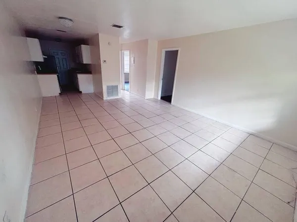 $1,800 | 2620 Riverland Drive, Unit 12, Fort Lauderdale, FL 33312