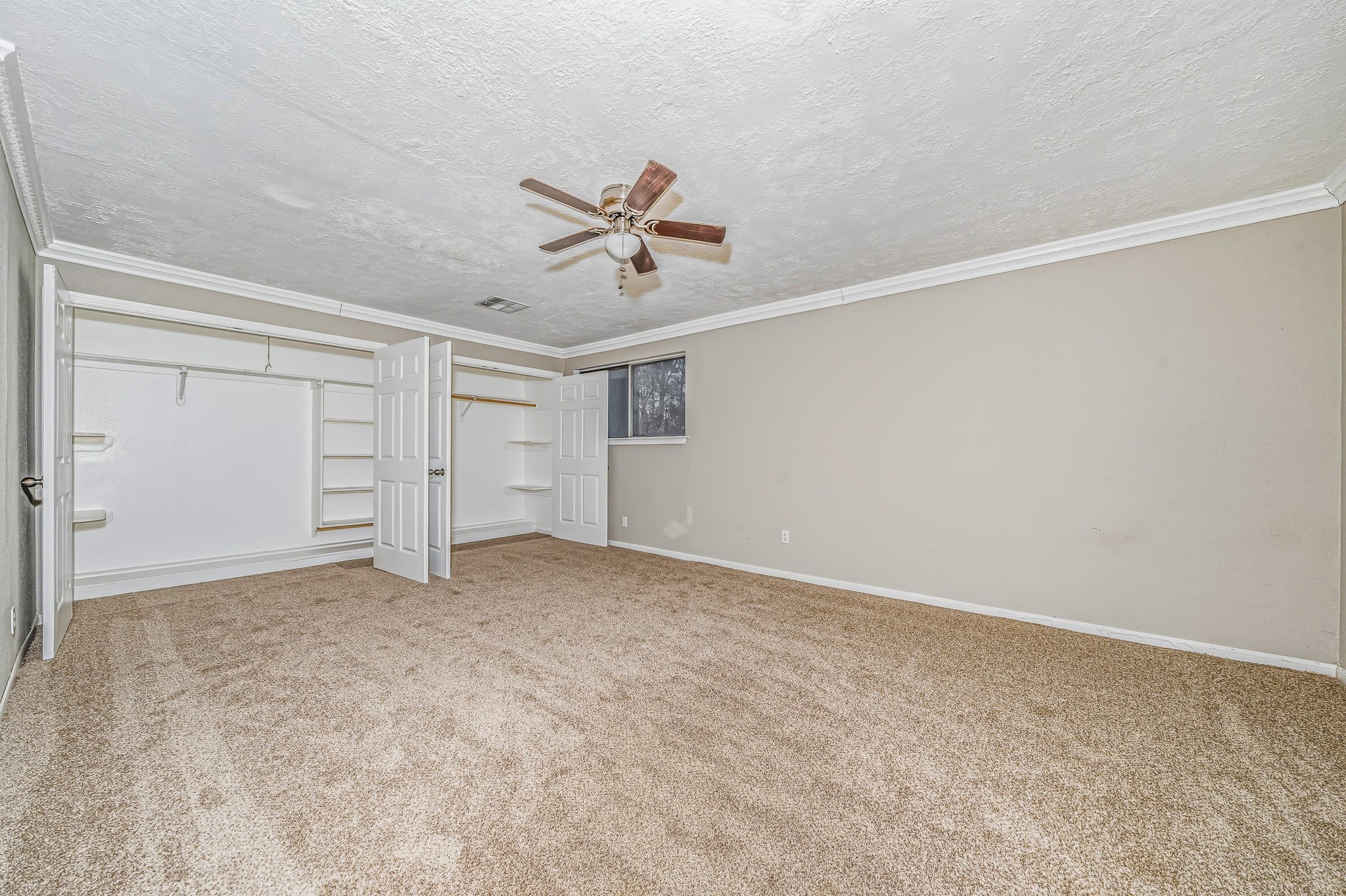 4771 Teas Court Conroe, TX 77304 - Photo 20 of 37 a view of an empty room