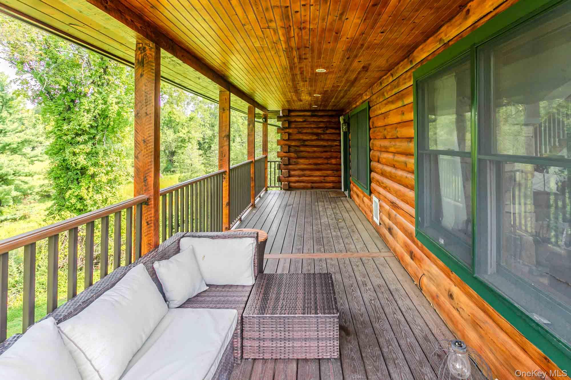 3 Old Cross Road Warwick, NY 10990 - Photo 5 of 43 Gallery Image 5