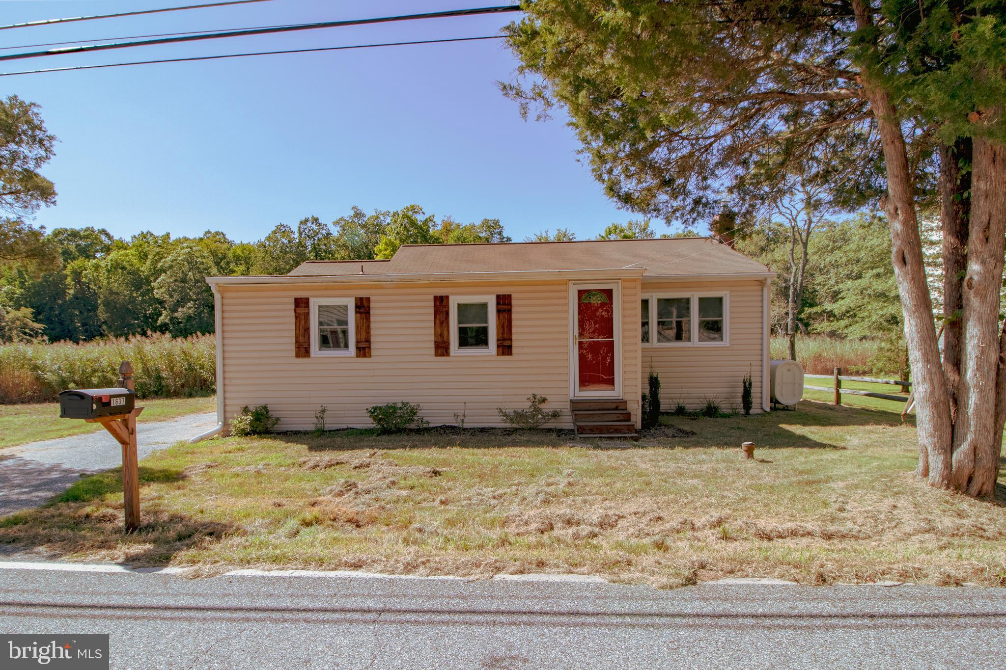 1637 Columbia Beach Road Shady Side, MD 20764 - Photo 2 of 36 Front