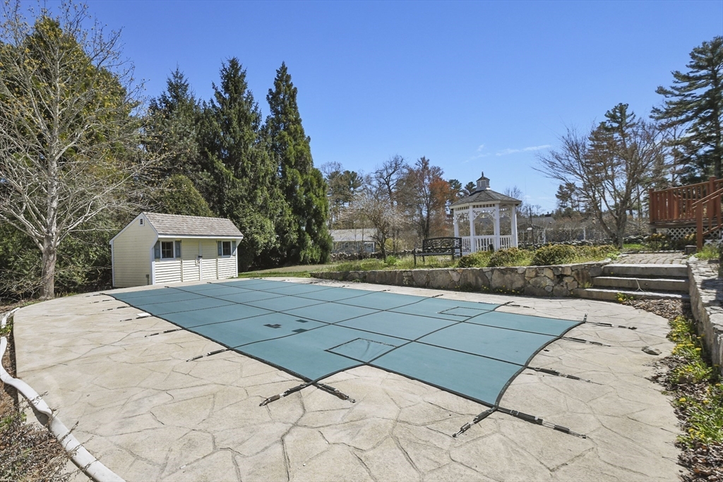 325 Mendall Road Acushnet, MA 02743 - Photo 39 of 42 a view of a backyard of the house