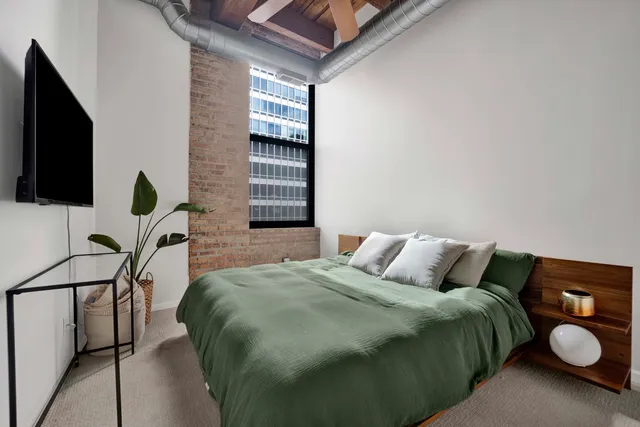 $3,800 | 525 West Superior Street, Unit 322, Chicago, IL 60654