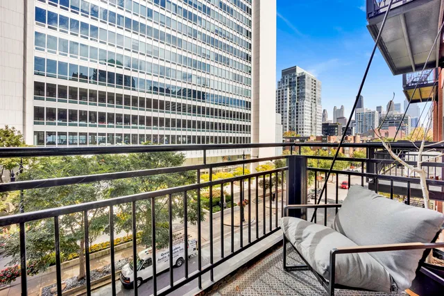 $3,800 | 525 West Superior Street, Unit 322, Chicago, IL 60654