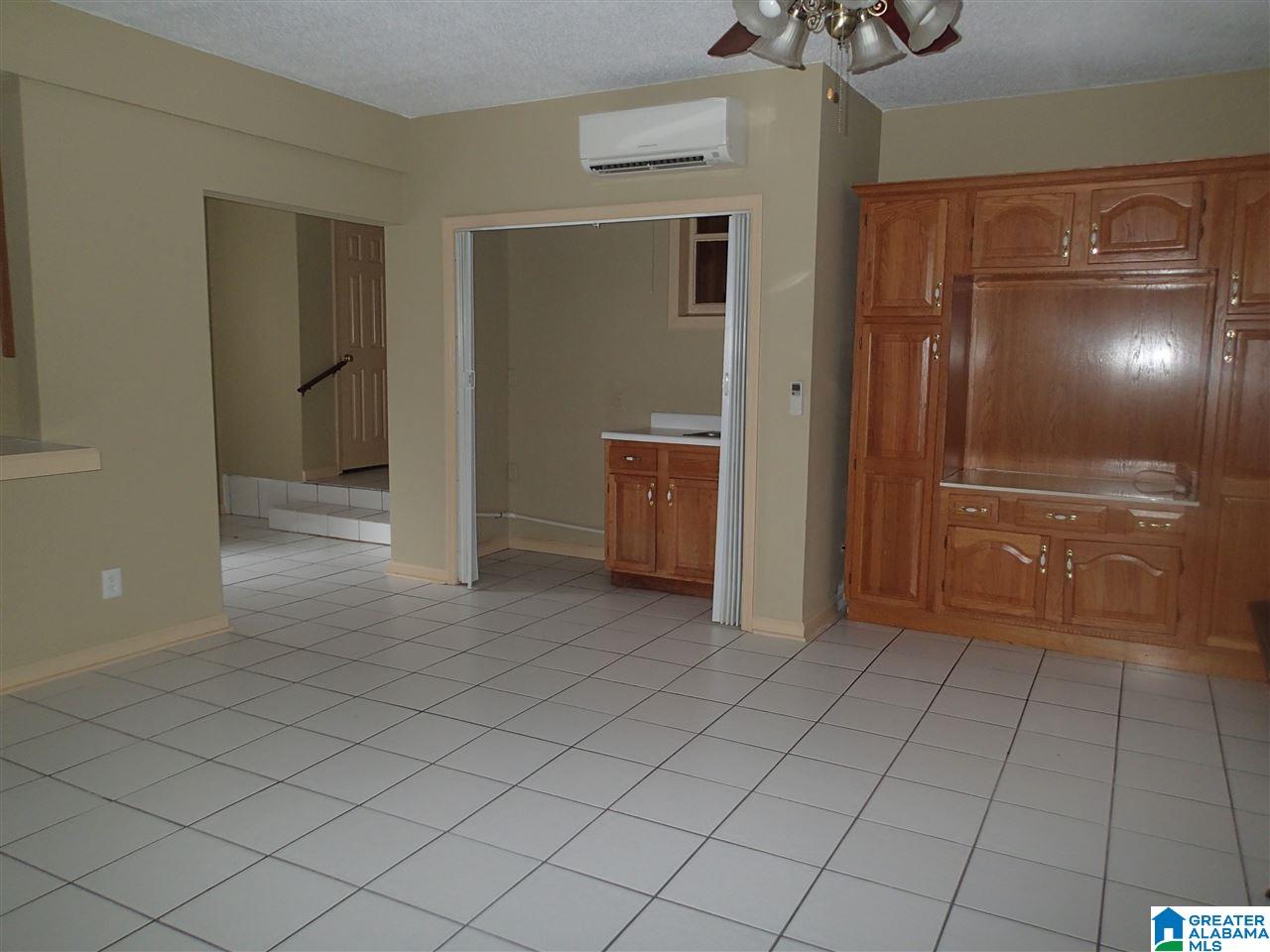 130 Huntingdon Drive Sylacauga, AL 35150 - Photo 9 of 15