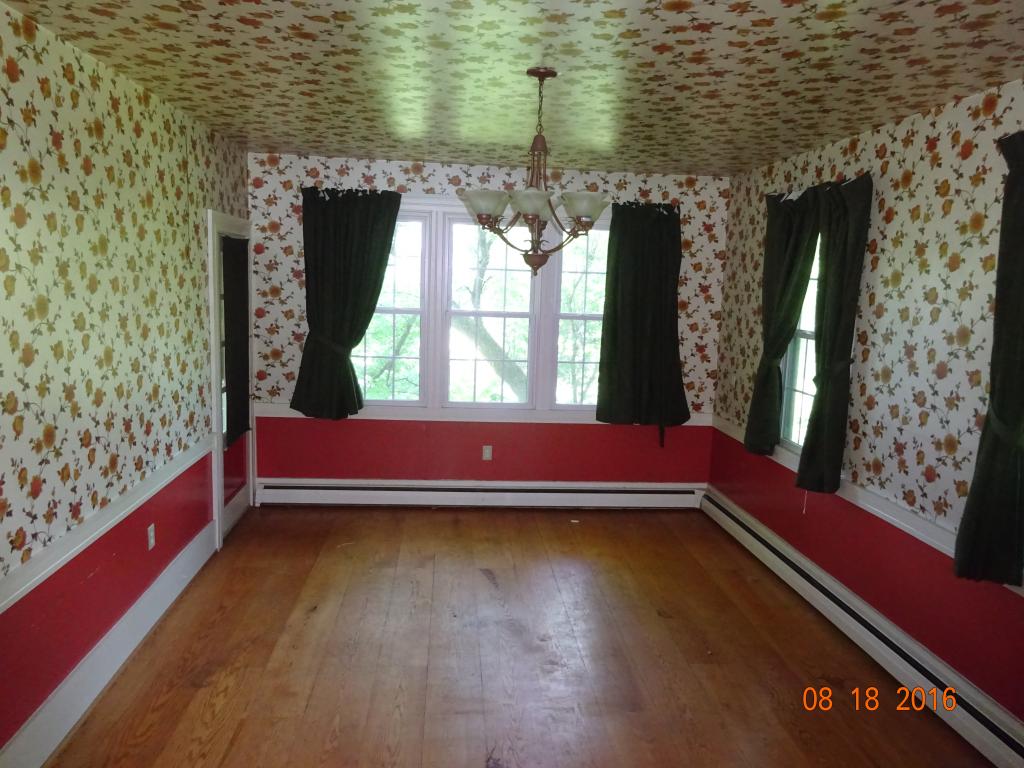 10 Newmarket Road Durham, NH 03824 - Photo 7 of 29