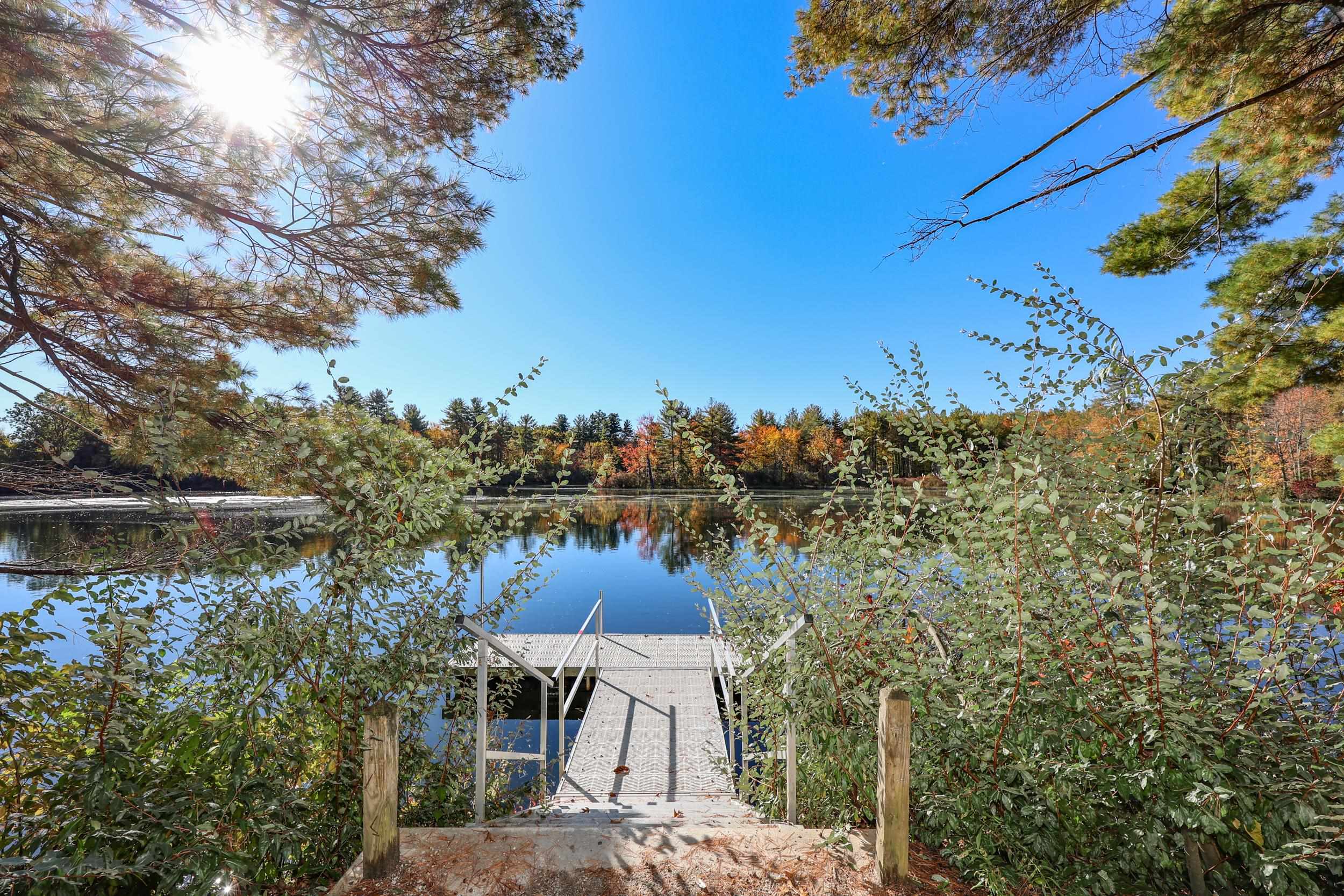 78 Bartemus Trail Nashua, NH 03063 - Photo 32 of 49