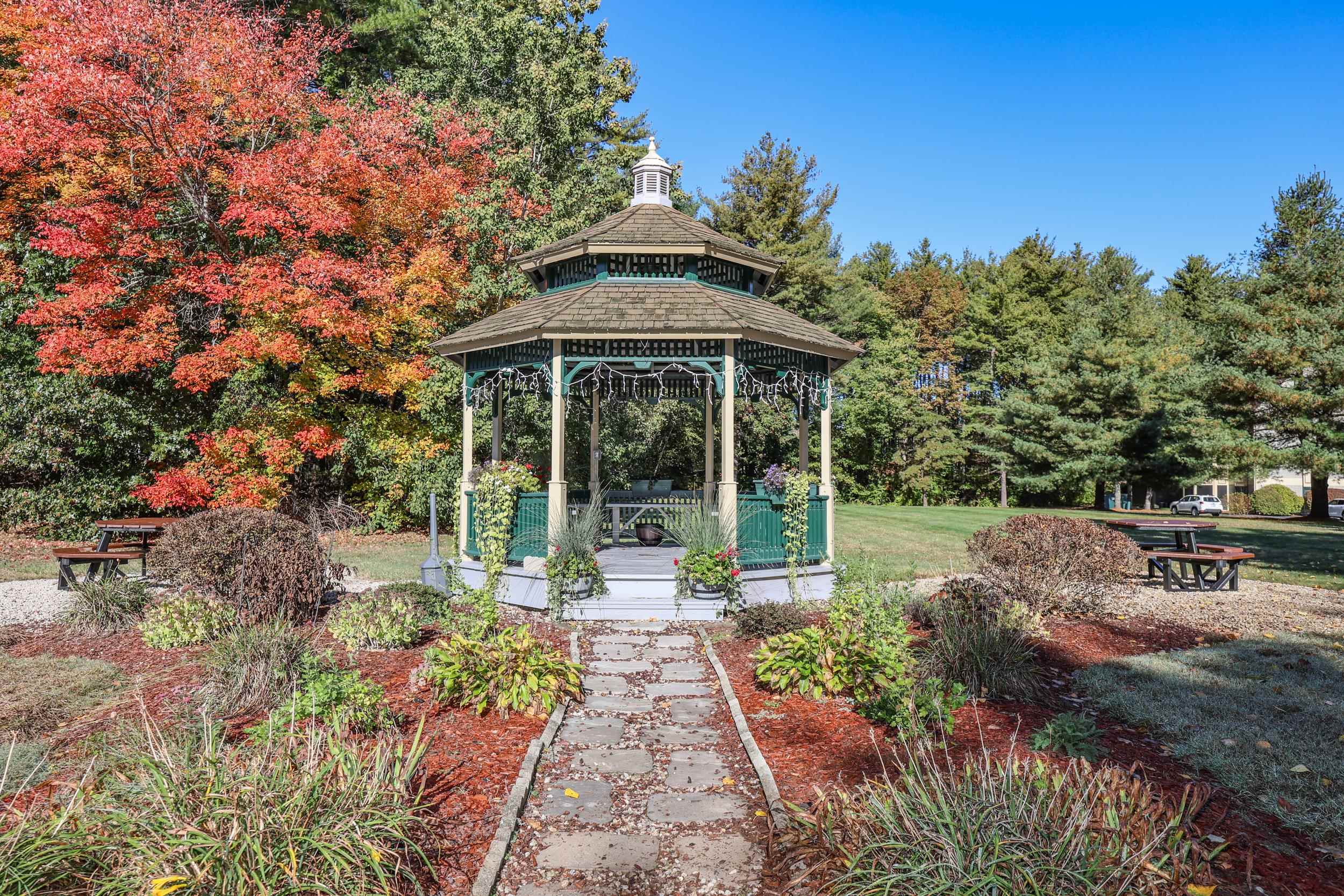 78 Bartemus Trail Nashua, NH 03063 - Photo 38 of 49