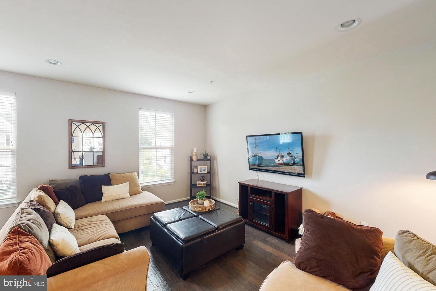113 Quarry Road Malvern, PA 19355 - Photo 14 of 30 Cozy living space with natural light.