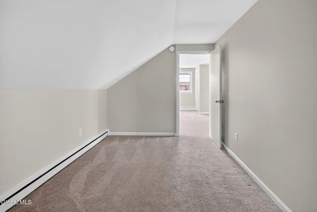 $425,000 | 18 Shady Lane, Guilderland, NY 12203