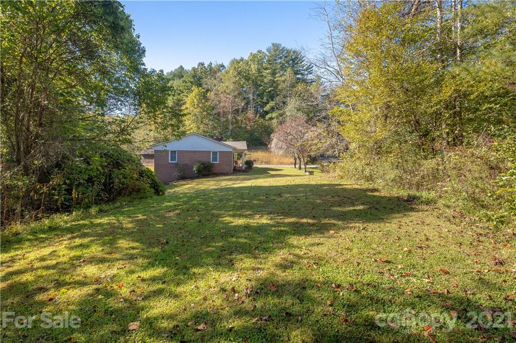 4562 Rocky Road Lenoir, NC 28645 - Photo 18 of 27 Gallery Image 18