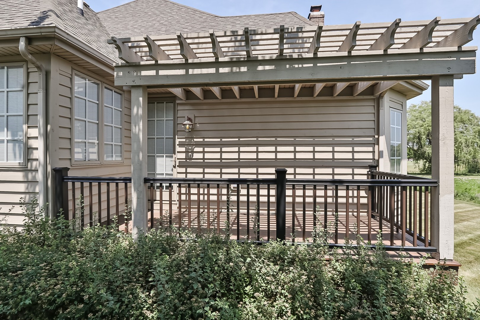 S331 South Mathewson Lane Geneva, IL 60134 - Photo 33 of 40 a view of a balcony