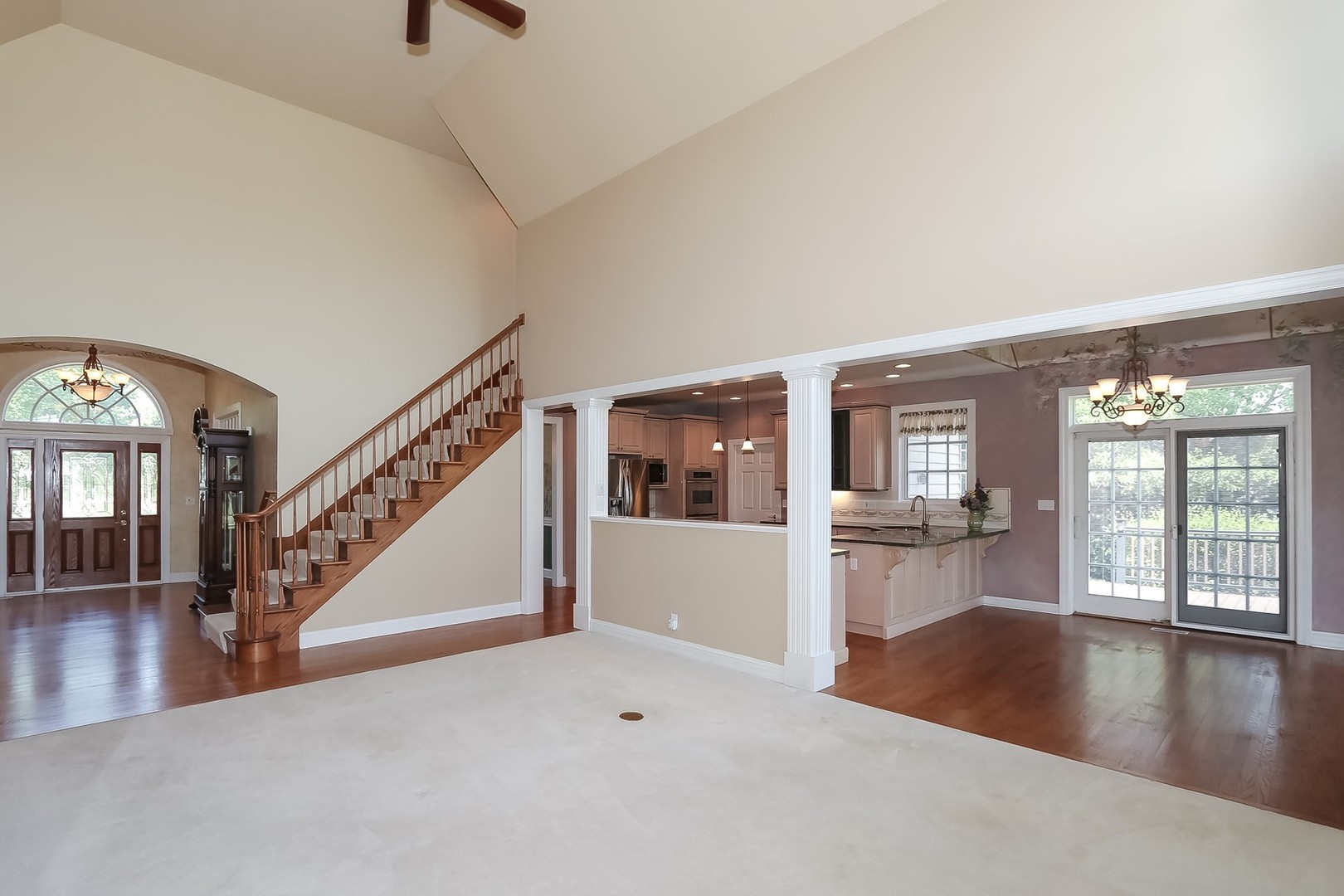 S331 South Mathewson Lane Geneva, IL 60134 - Photo 6 of 40 a view of an entryway with wooden floor