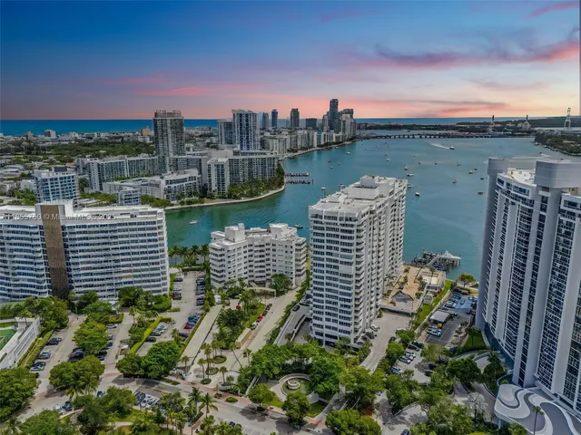 $1,295,000 | 11 Island Avenue, Unit 411, Miami Beach, FL 33139