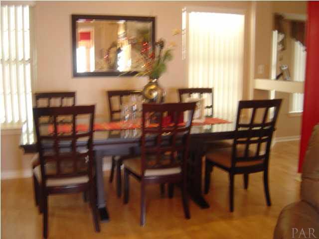 533 Turnberry Road Cantonment, FL 32533 - Photo 11 of 24 Dining Room
