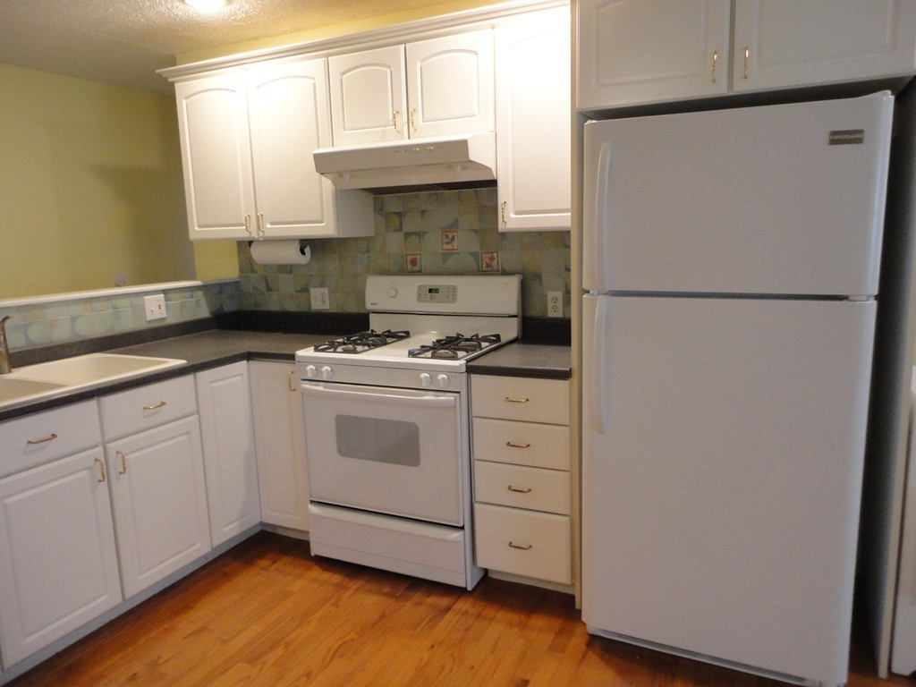 18 Wedgewood Road Worcester, MA 01602 - Photo 13 of 30 Gallery Image 13