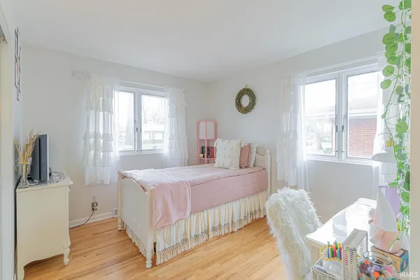 $246,900 | 19275 Wedgewood Drive, South Bend, IN 46637