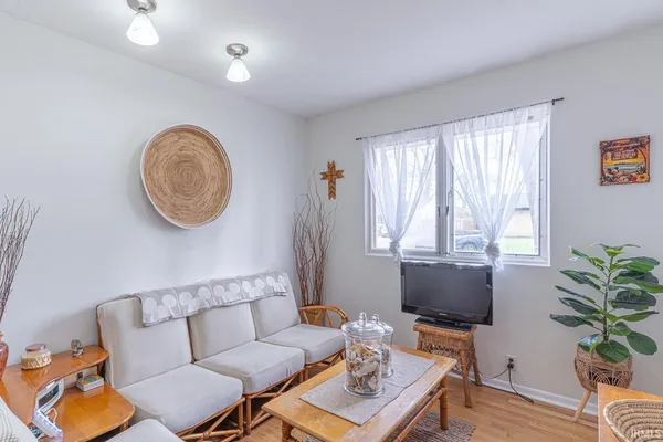 $246,900 | 19275 Wedgewood Drive, South Bend, IN 46637