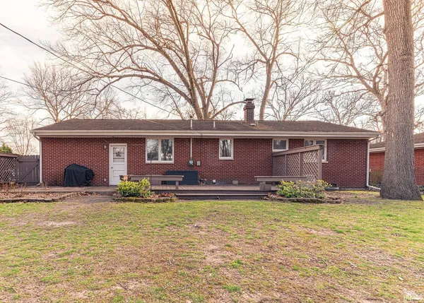 $246,900 | 19275 Wedgewood Drive, South Bend, IN 46637