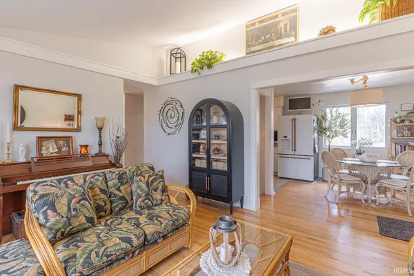 $246,900 | 19275 Wedgewood Drive, South Bend, IN 46637