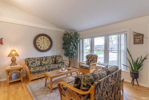 $246,900 | 19275 Wedgewood Drive, South Bend, IN 46637