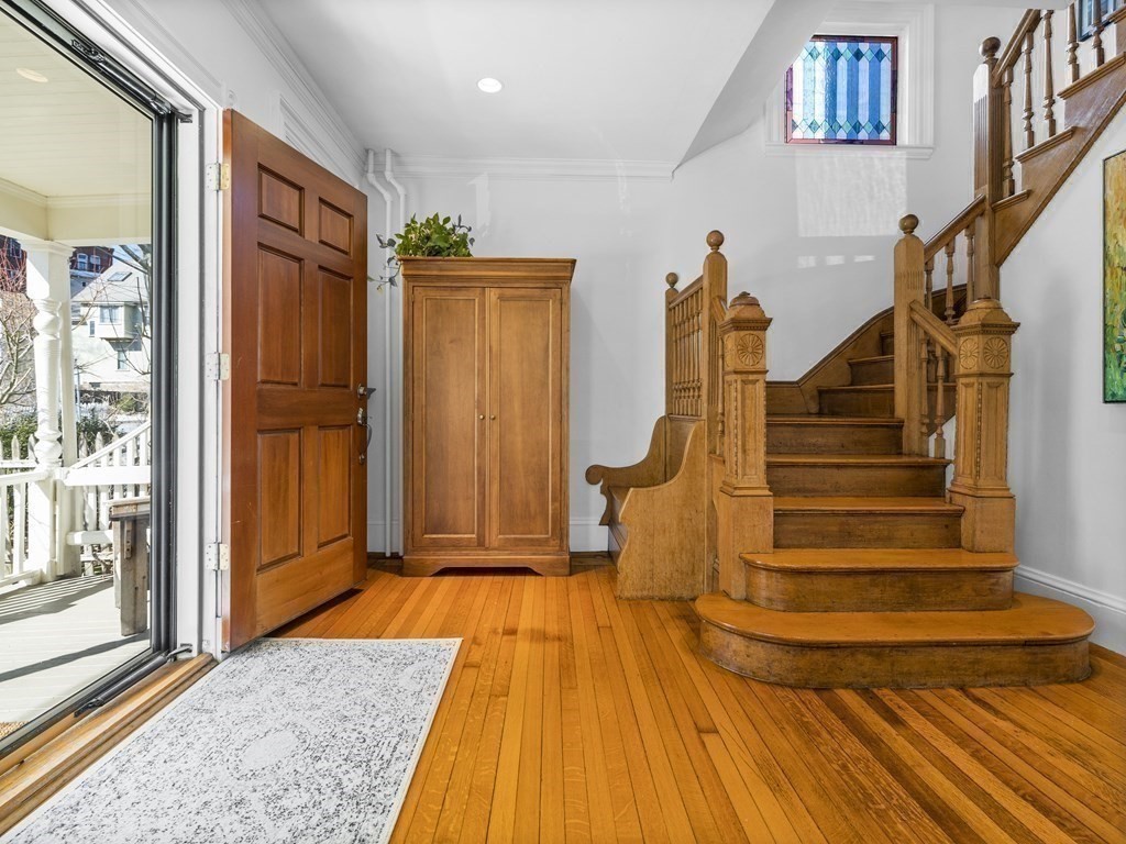 18 Newbern Street Boston, MA 02130 - Photo 9 of 40