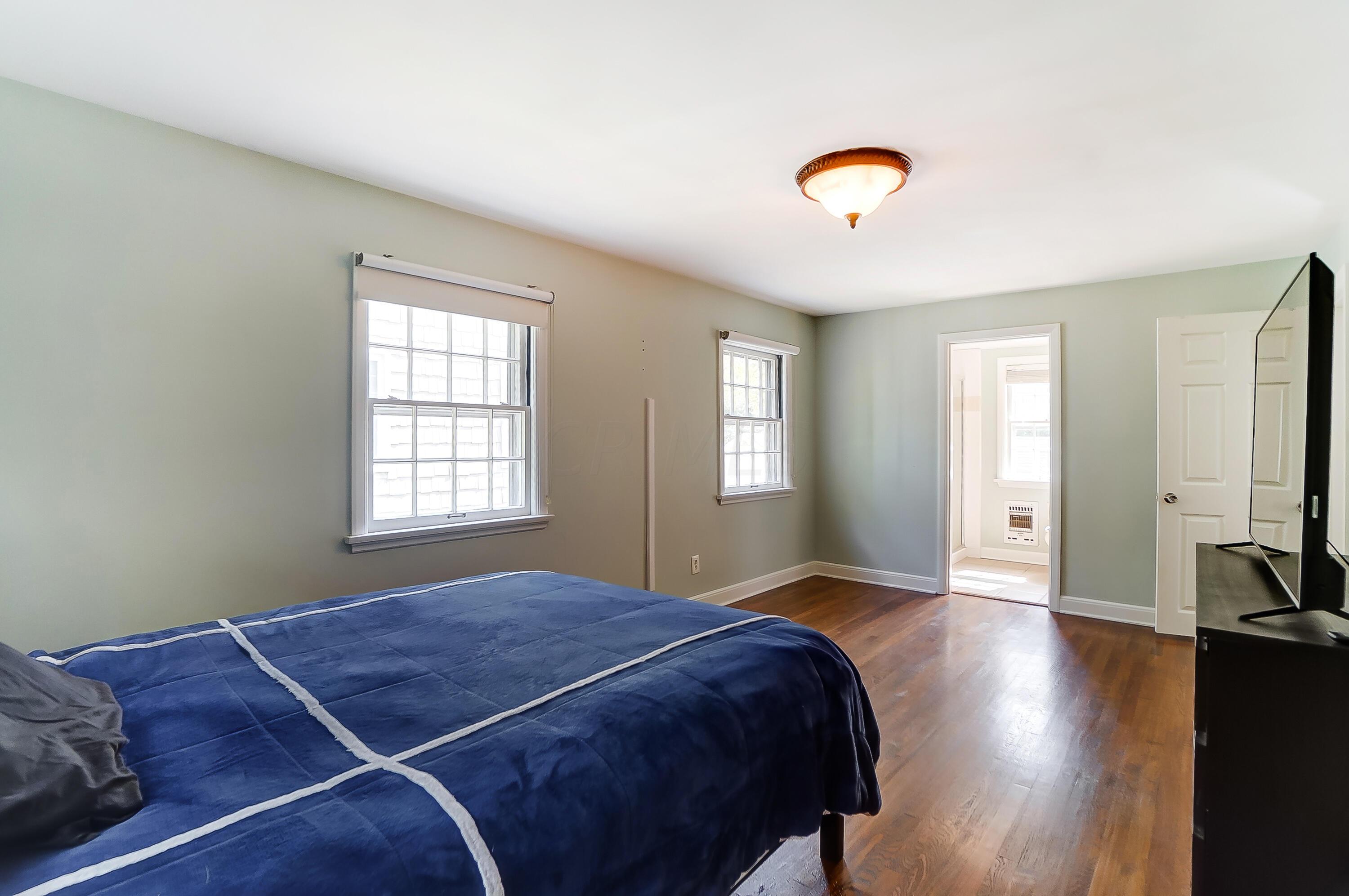 111 Aldrich Road Columbus, OH 43214 - Photo 25 of 54 026