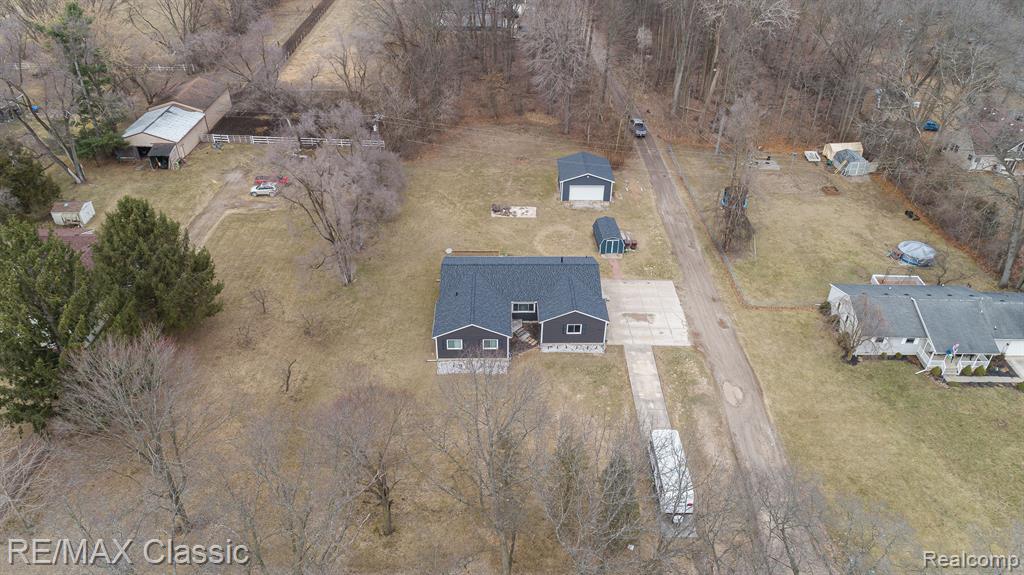 44020 Harris Road Belleville, MI 48111 - Photo 7 of 56