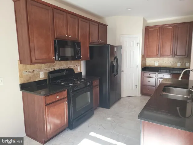 $3,000 | 9535 Mine Gap Way, Manassas, VA 20110