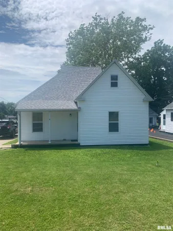$129,500 | 149 South Grand Avenue, Jacksonville, IL 62650