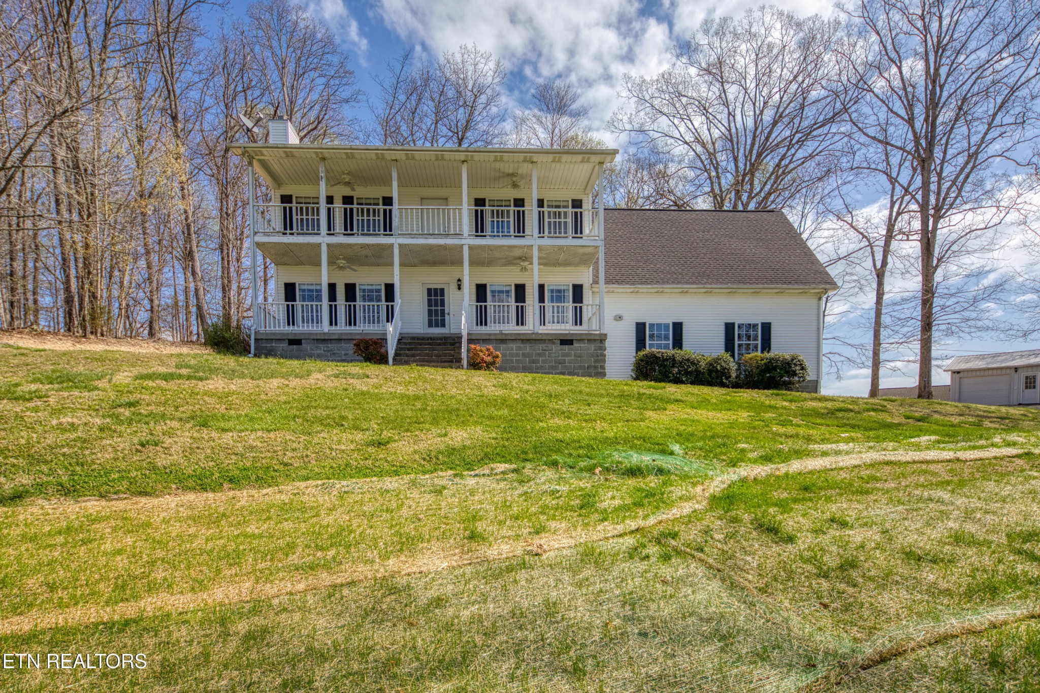 910 Ridge Circle Road Andersonville, TN 37705 - Photo 1 of 39 Gallery Image 1