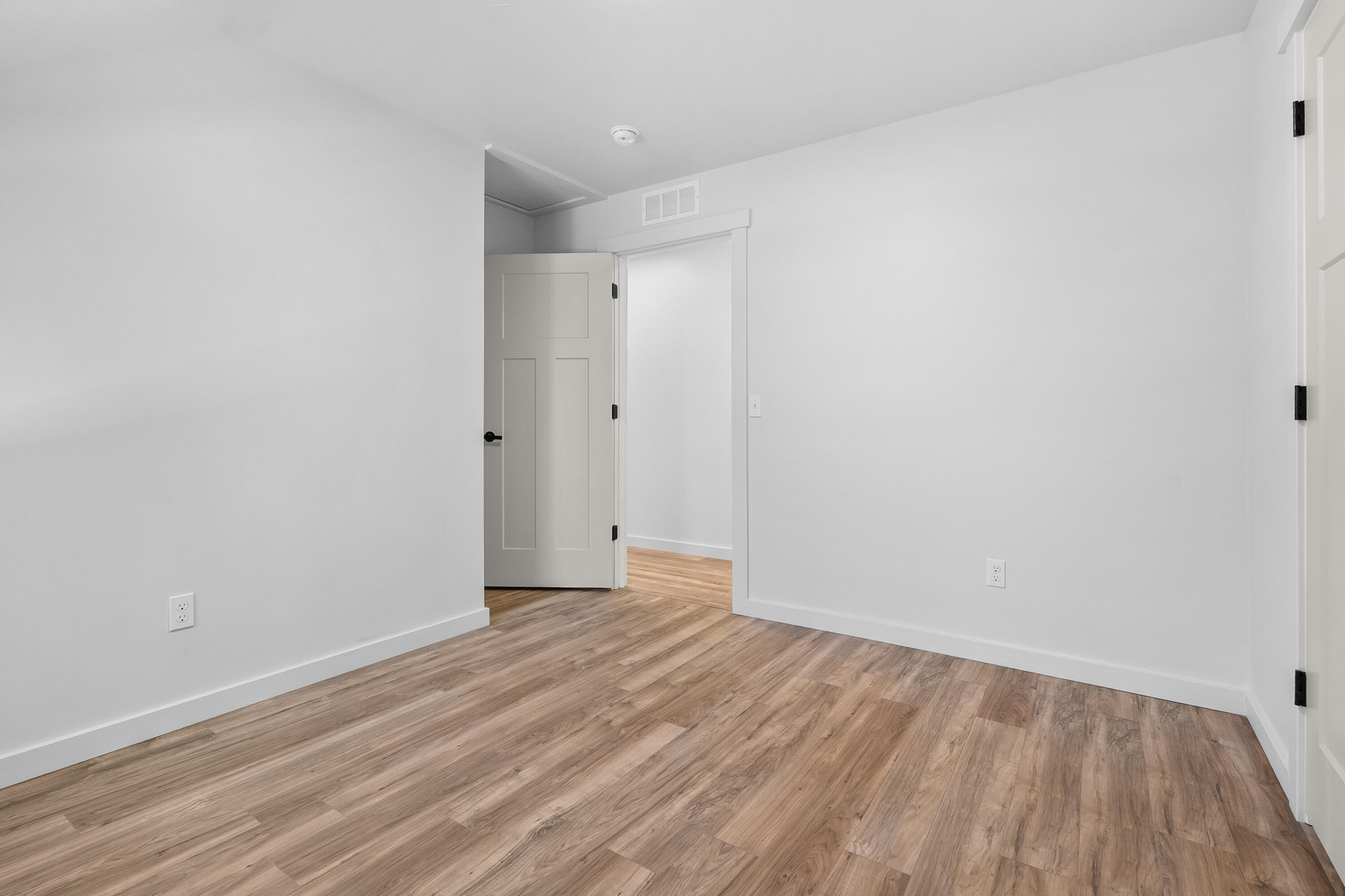 57160 Highfield Road Three Rivers, MI 49093 - Photo 15 of 26 Bedroom #2