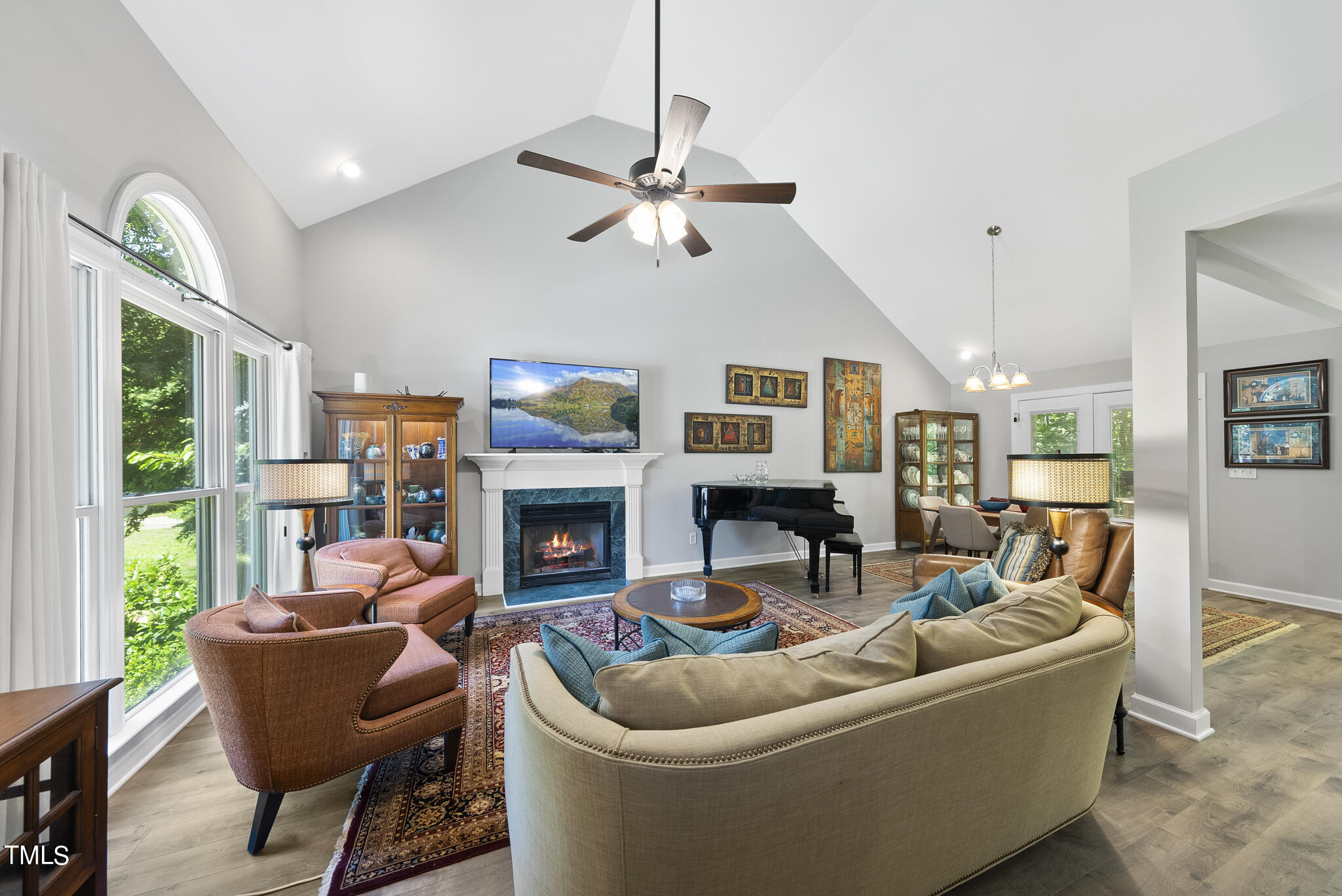 118 Ripley Court Cary, NC 27513 - Photo 2 of 33 DSC04717