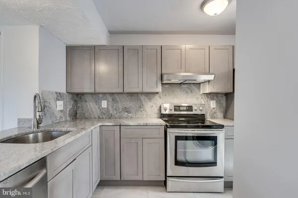 $2,700 | 1015 Copperfield Court, Waldorf, MD 20602