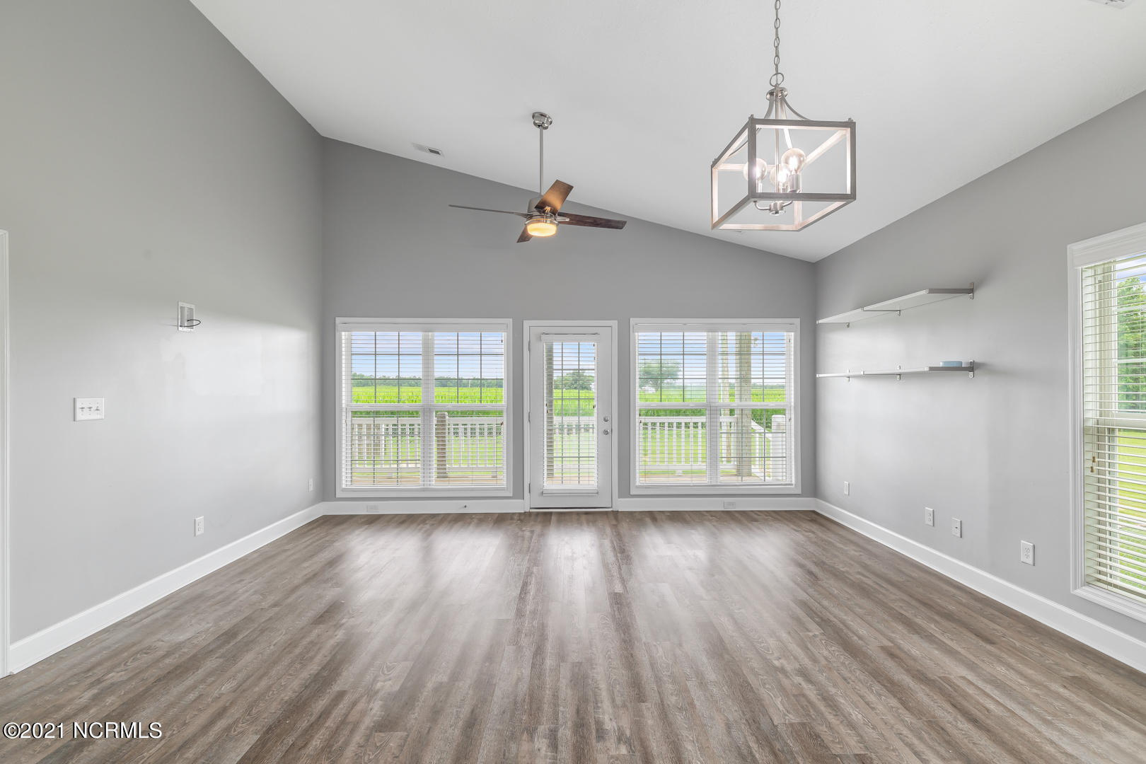 357 Stella Road Stella, NC 28582 - Photo 15 of 42 16