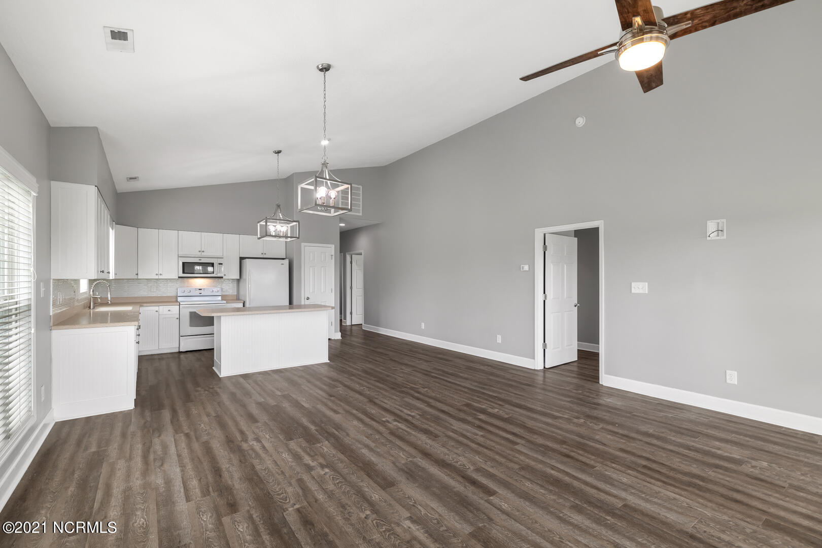 357 Stella Road Stella, NC 28582 - Photo 18 of 42 19