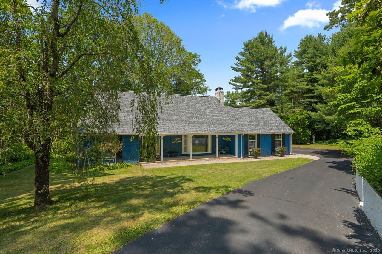 16 Jericho Drive Old Lyme, CT 06371 - Photo 1 of 1