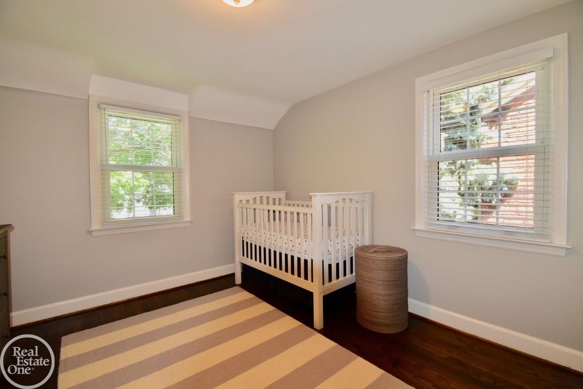 273 Merriweather Road Grosse Pointe, MI 48236 - Photo 26 of 34 31385673-25.JPG