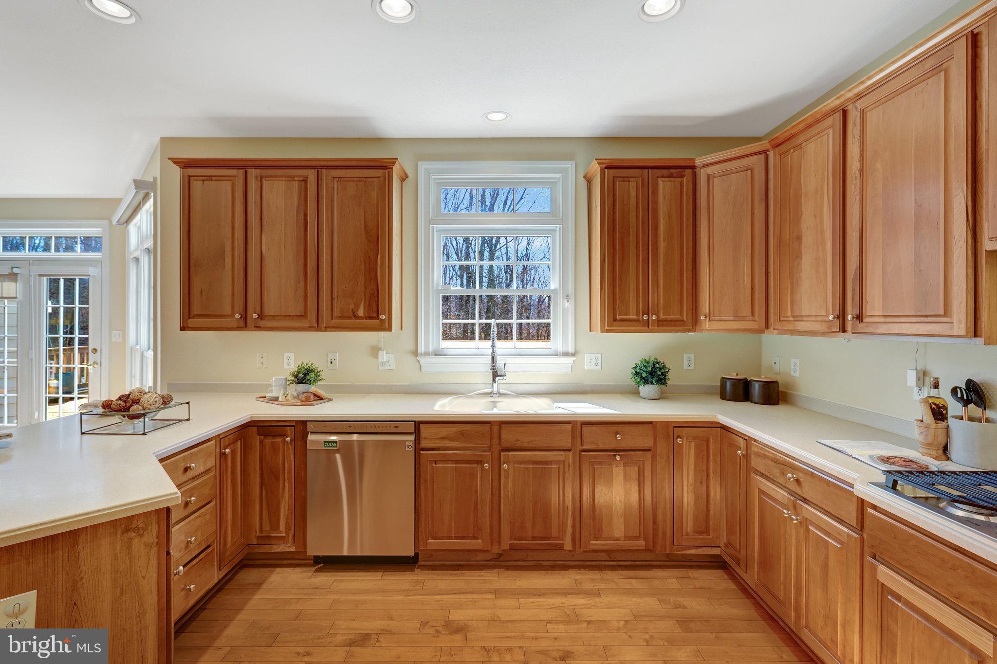 11601 Cedar Chase Road Herndon, VA 20170 - Photo 22 of 105 Gallery Image 22