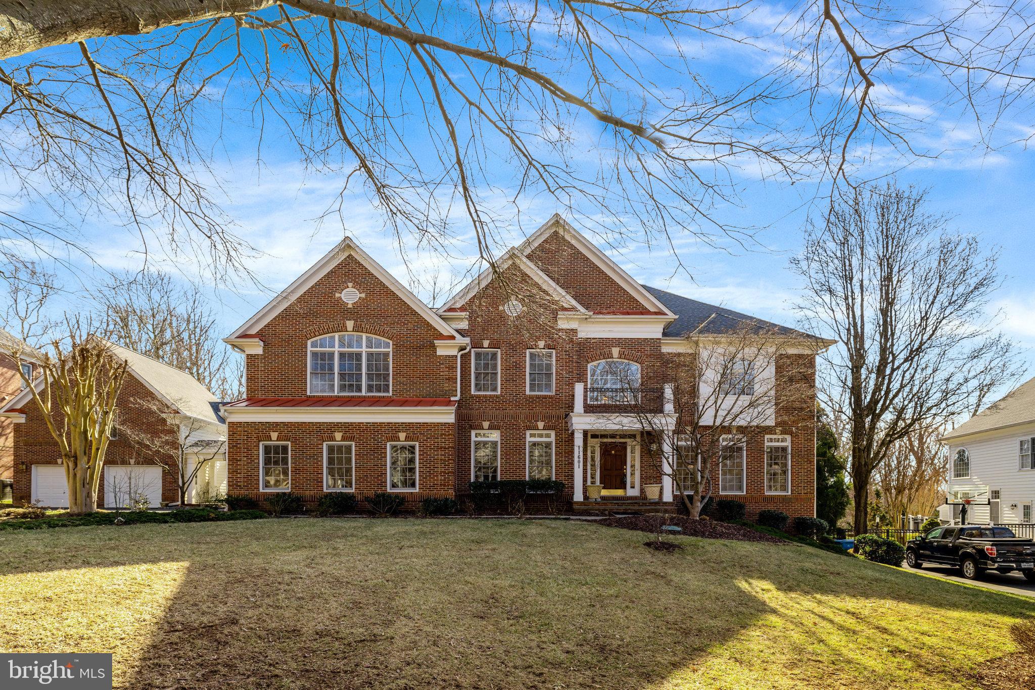 11601 Cedar Chase Road Herndon, VA 20170 - Photo 3 of 105 Gallery Image 3