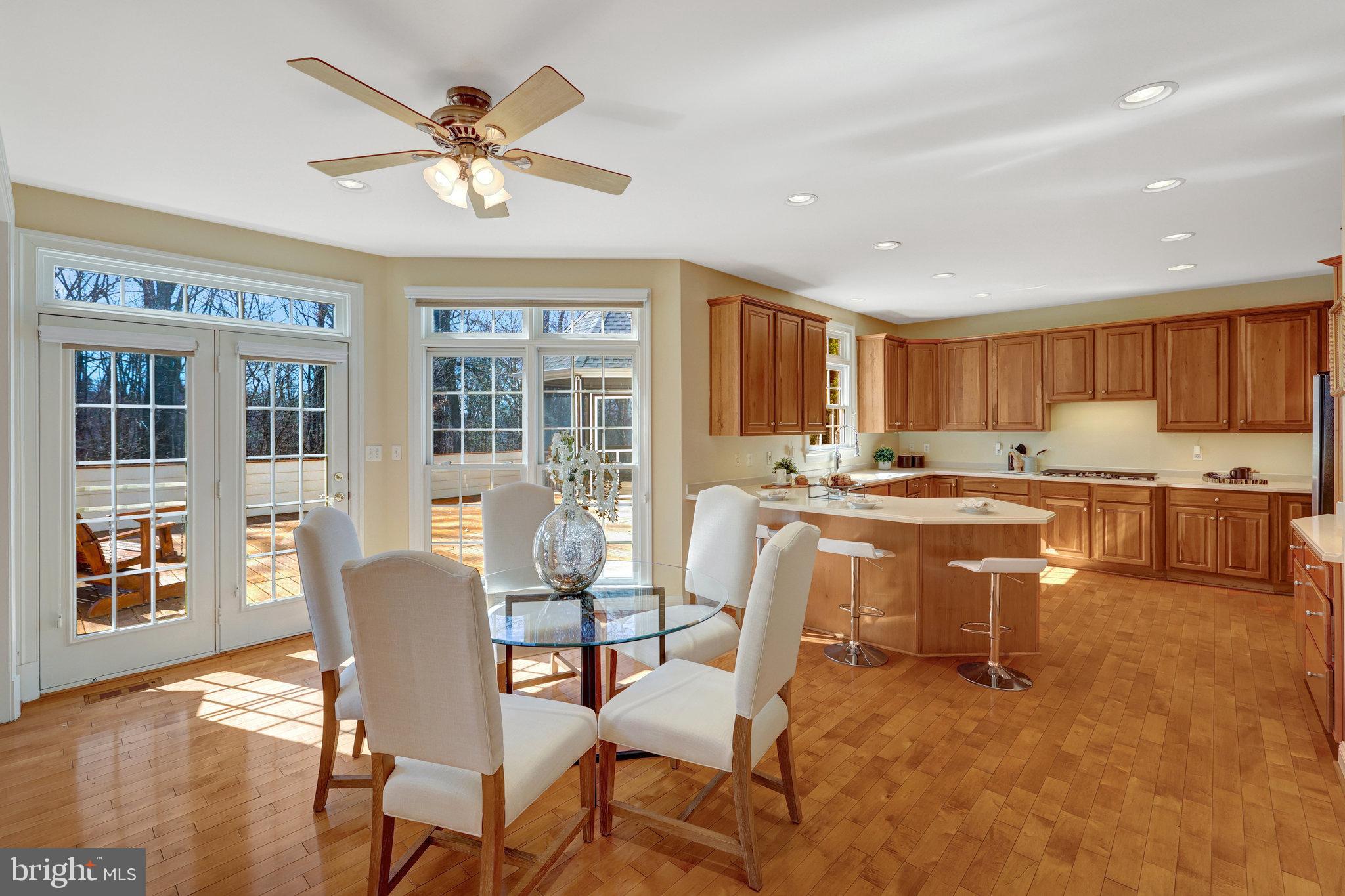 11601 Cedar Chase Road Herndon, VA 20170 - Photo 32 of 105 Gallery Image 32