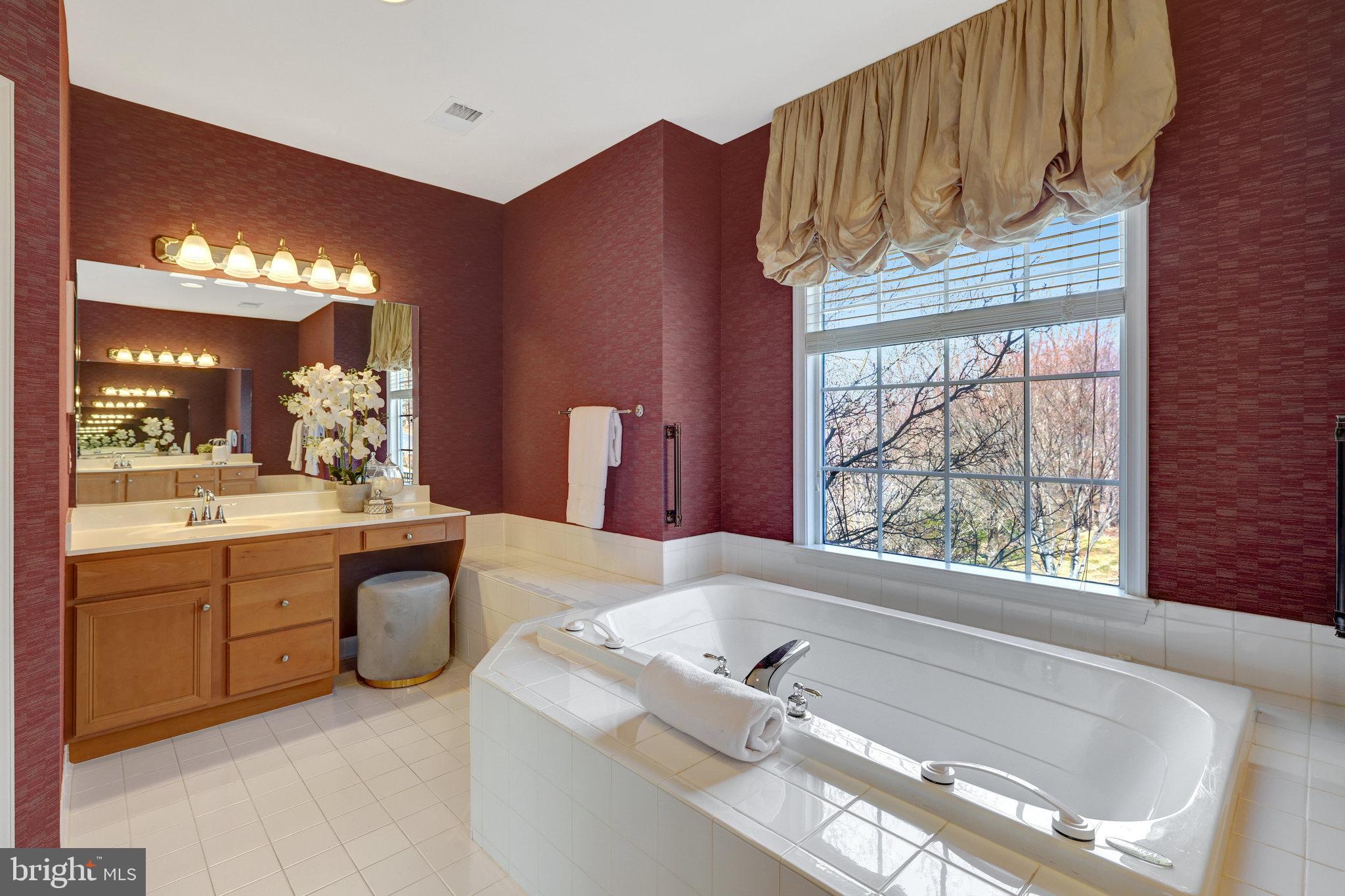 11601 Cedar Chase Road Herndon, VA 20170 - Photo 49 of 105 Gallery Image 49