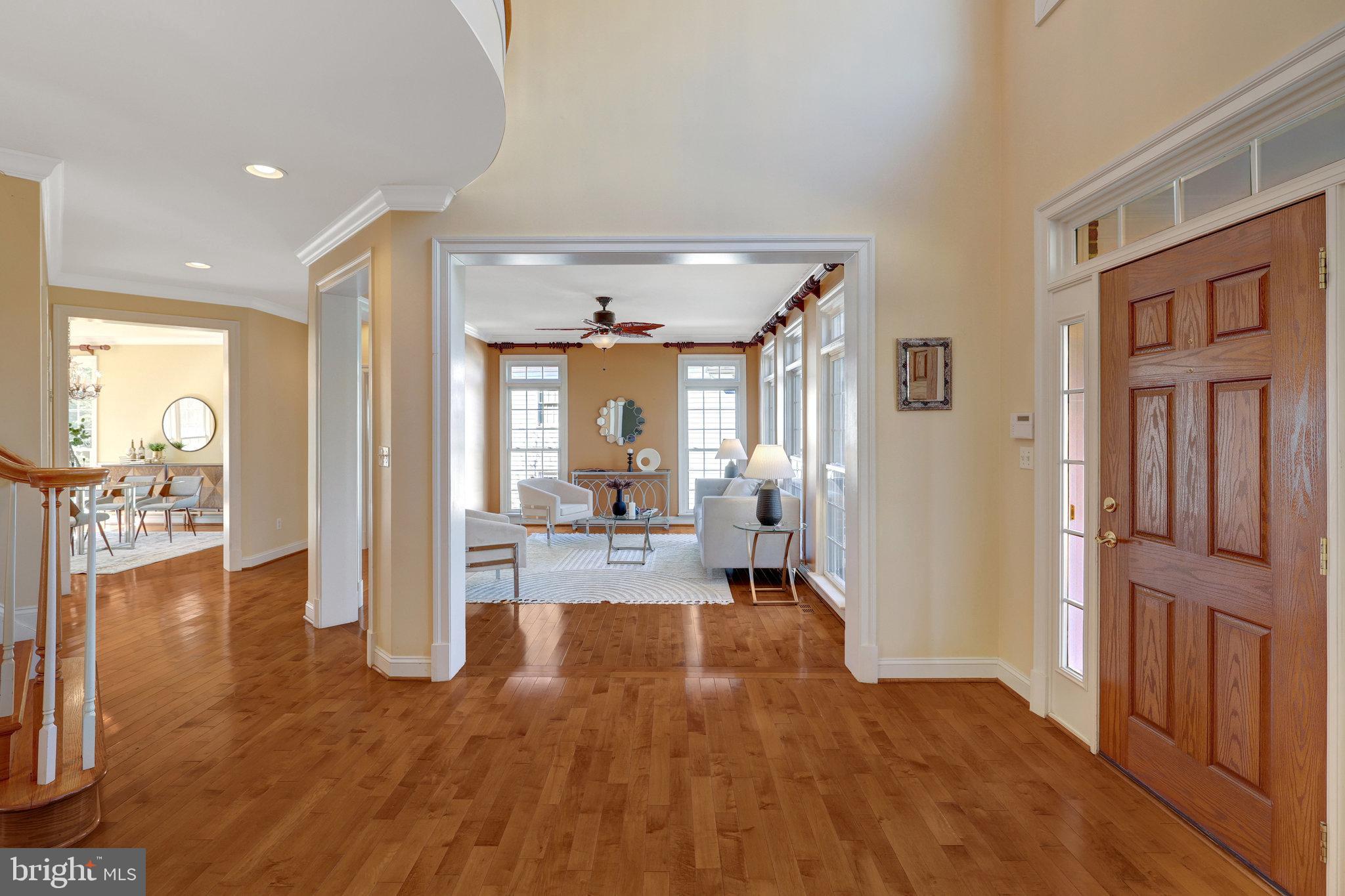 11601 Cedar Chase Road Herndon, VA 20170 - Photo 6 of 105 Gallery Image 6