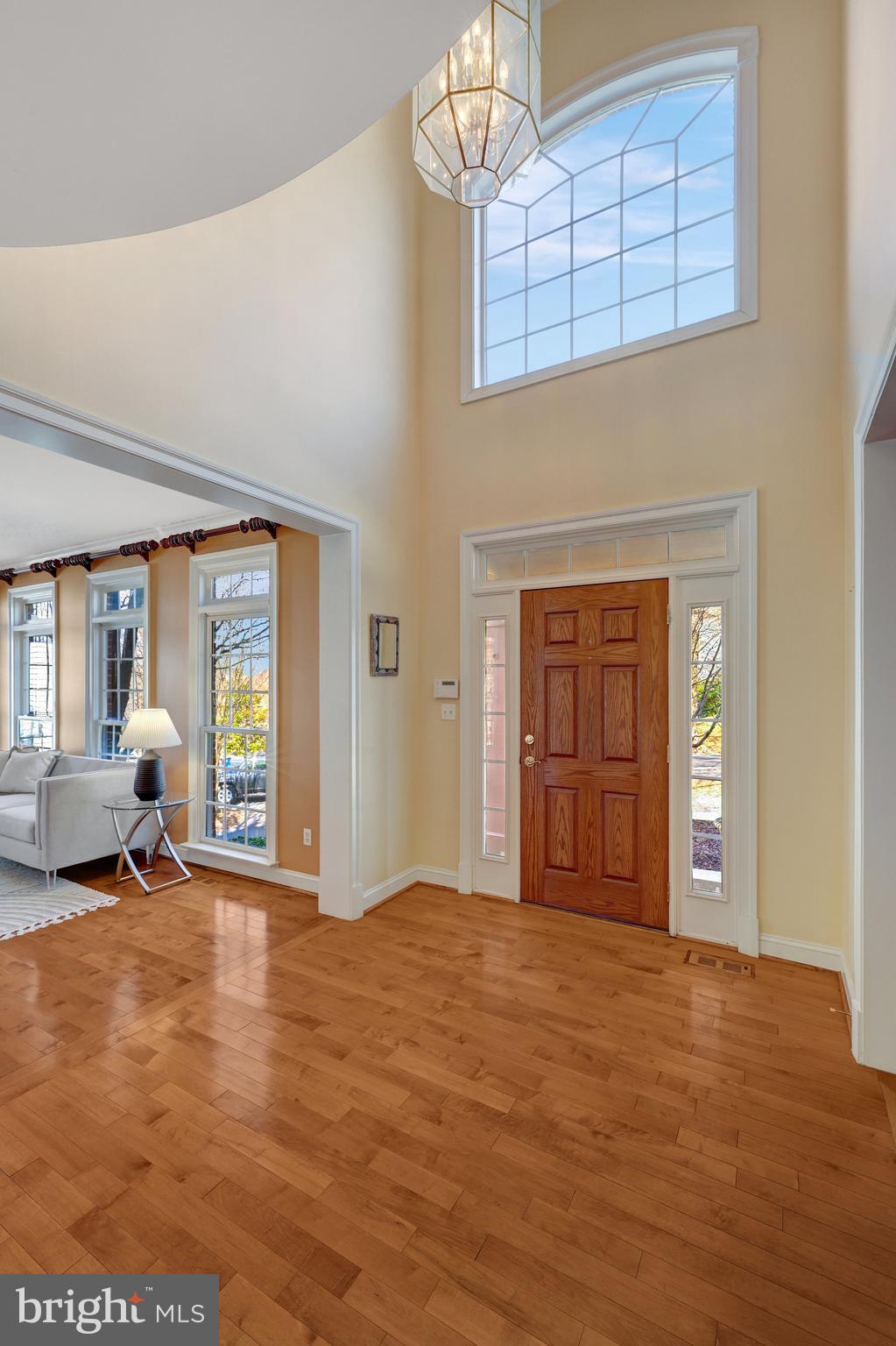11601 Cedar Chase Road Herndon, VA 20170 - Photo 7 of 105 Gallery Image 7