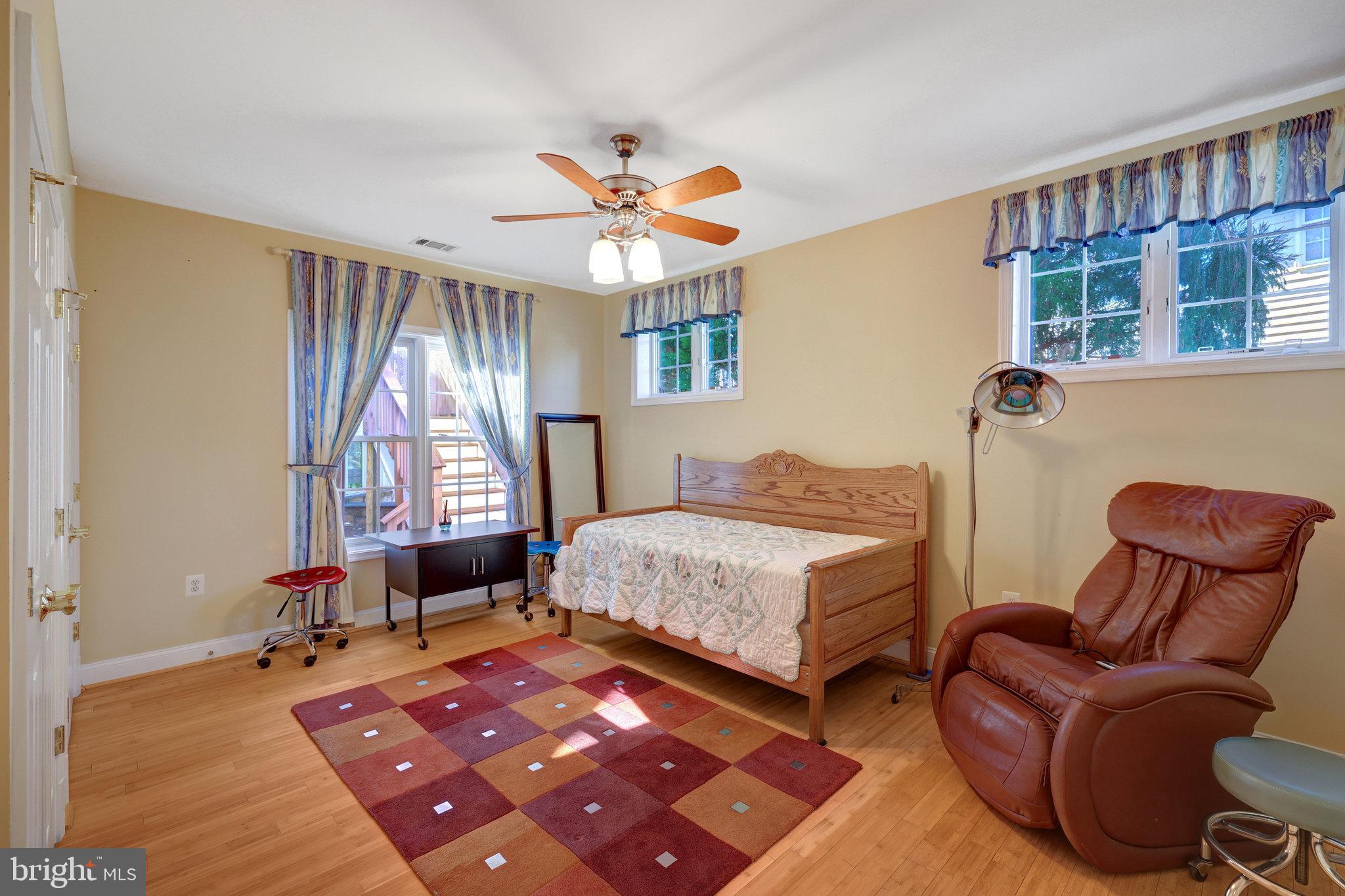 11601 Cedar Chase Road Herndon, VA 20170 - Photo 74 of 105 Gallery Image 74