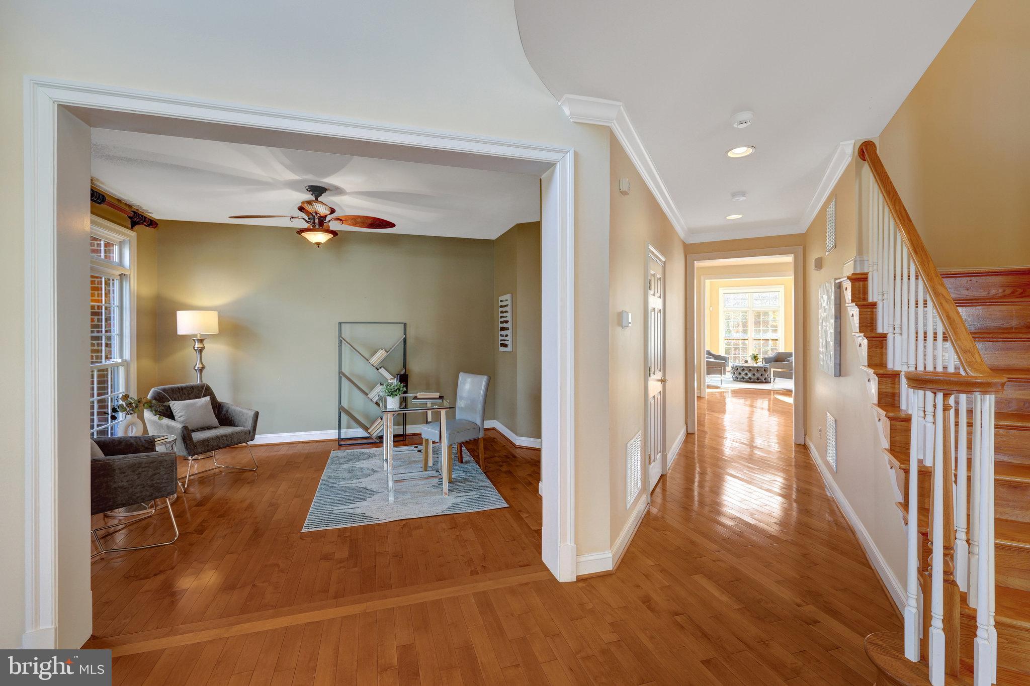 11601 Cedar Chase Road Herndon, VA 20170 - Photo 8 of 105 Gallery Image 8