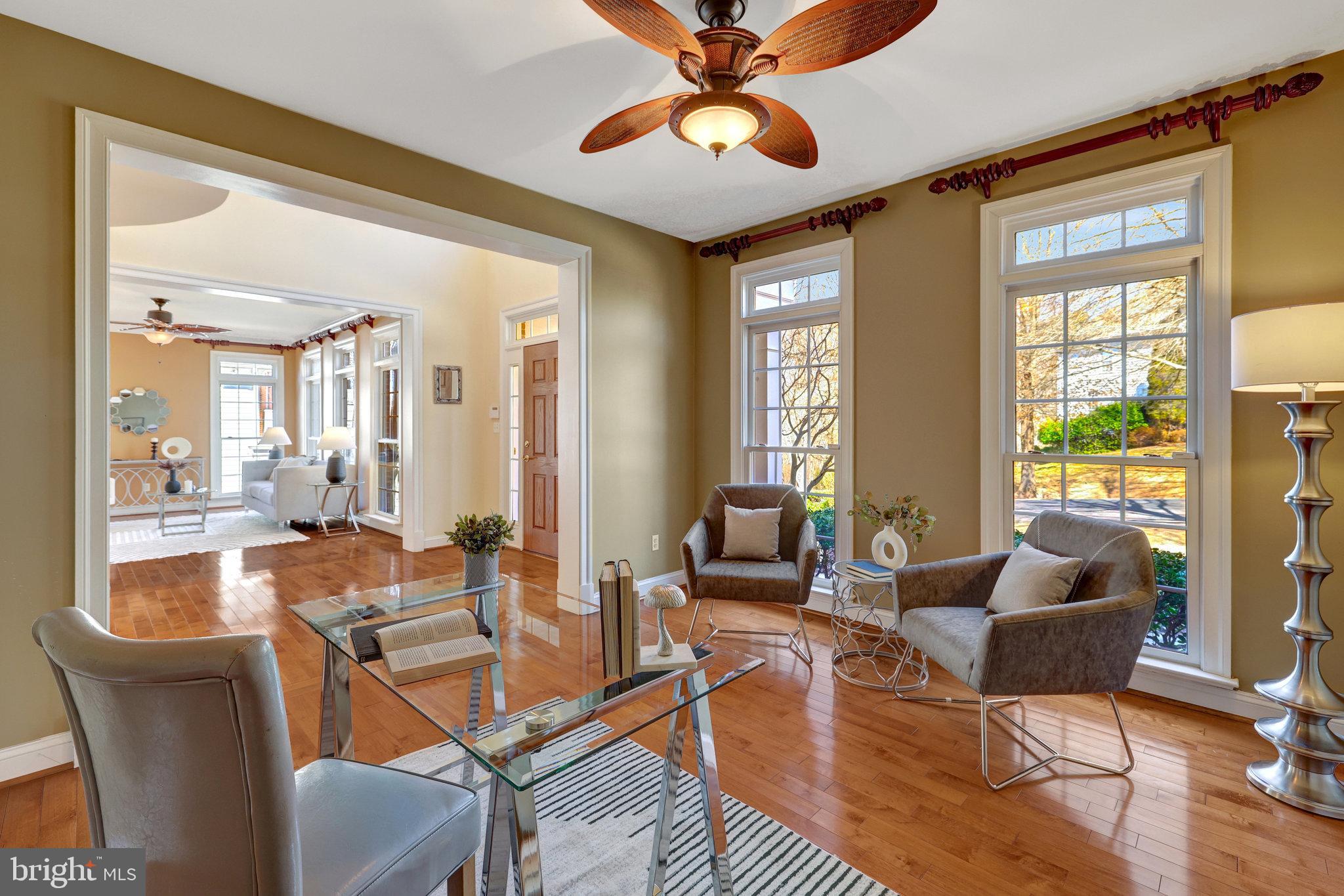 11601 Cedar Chase Road Herndon, VA 20170 - Photo 10 of 105 Gallery Image 10