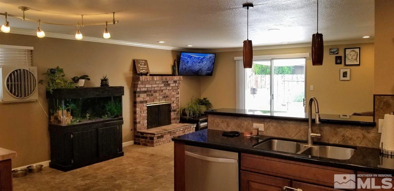 4185 Houston Drive Reno, NV 89502 - Photo 4 of 14 Photo 4