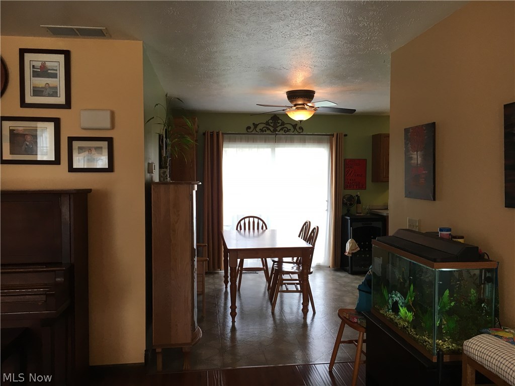 1455 Hubbard Road Madison, OH 44057 - Photo 9 of 22